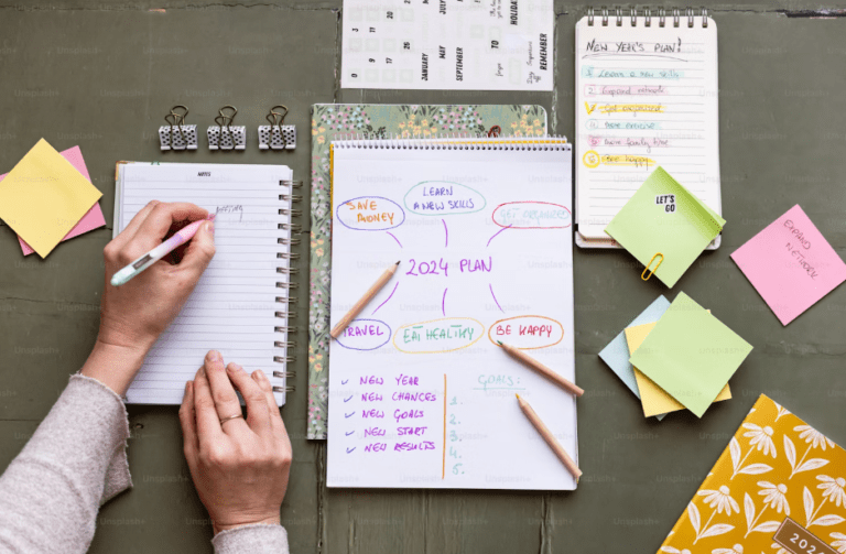 100 Genius Ways To Organize Your Life Completely