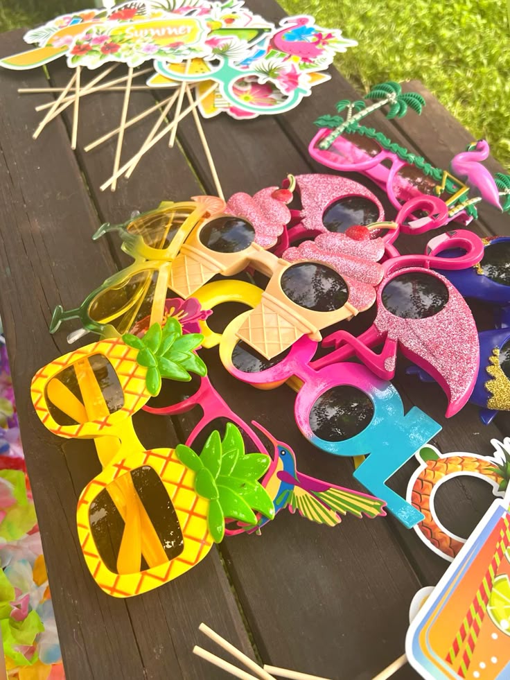 Fun Sunglasses Props