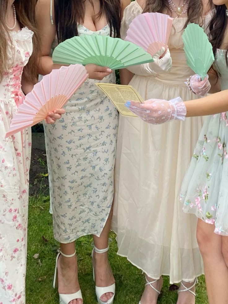 Pastel Gloves & Bonnets