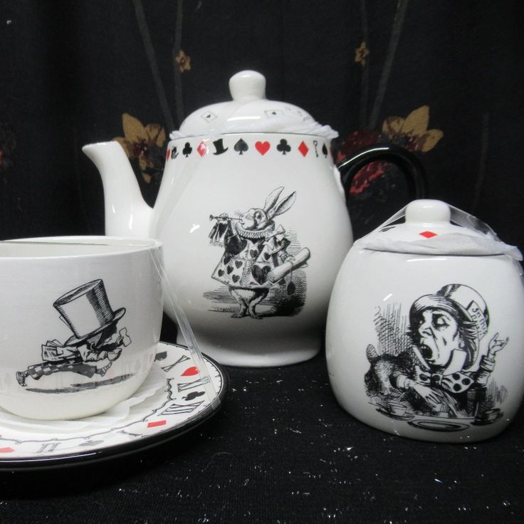 Rustic or Antique-Style Teapots & Serveware