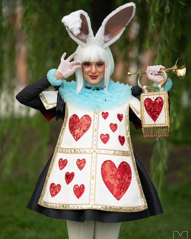 Mad Hatter / Alice Character Costumes