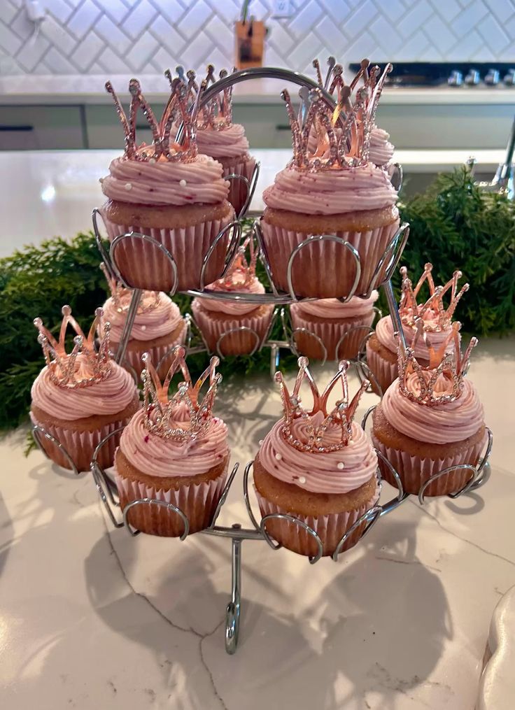 Crown Cupcake Designs