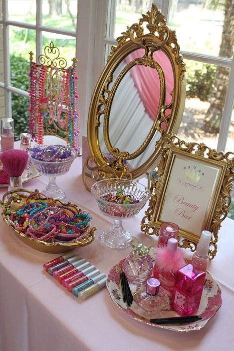 Tiara Decorating Station